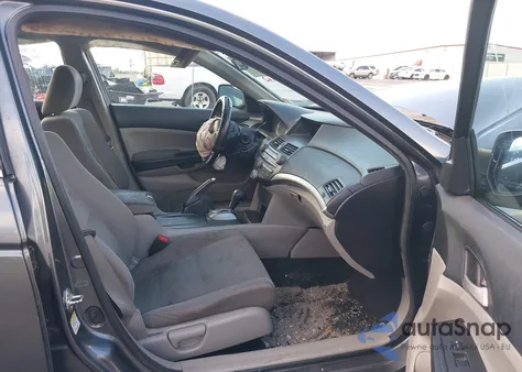 2012 Honda Accord 2.4 Lx z USA, uszkodzony, nr VIN 1HGCP2F32CA217605